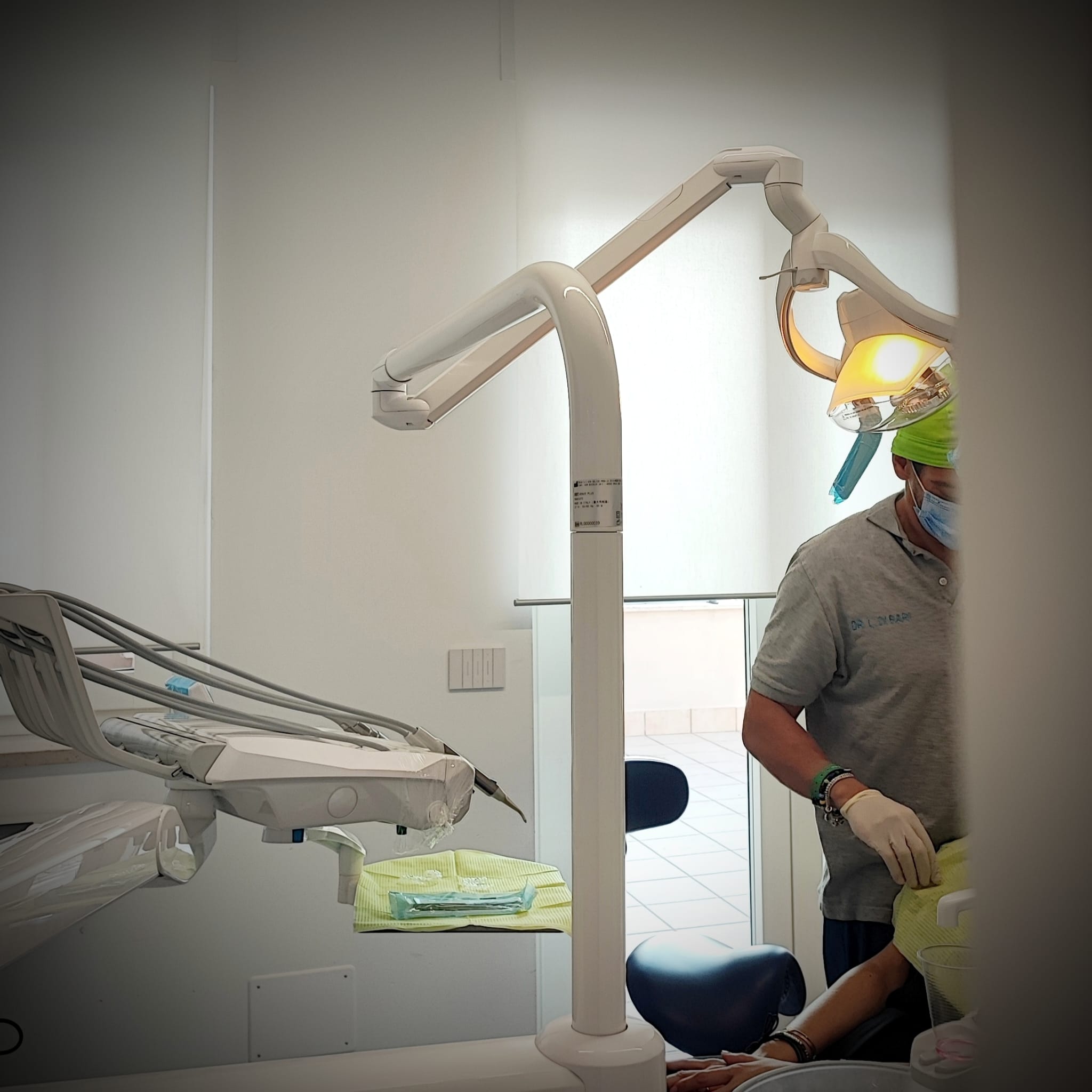 Impianto dentale Manfredonia - Studio Dr. Luigi di Bari